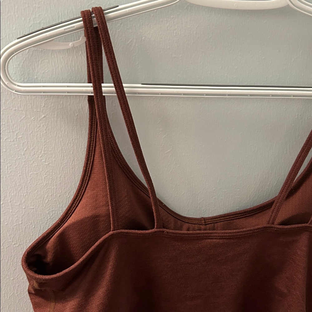 Vuori Double-Strap Sports Bra - Picture 8 of 12